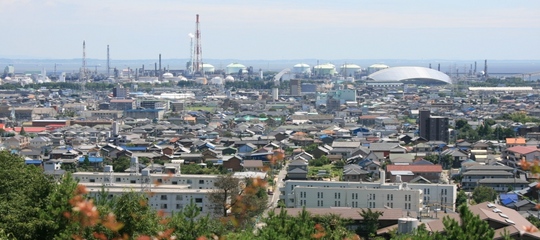 垂坂公園から四日市港全景-thumb-540x240-374